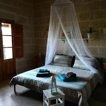 Lanterne Bianche Bed & Breakfast *